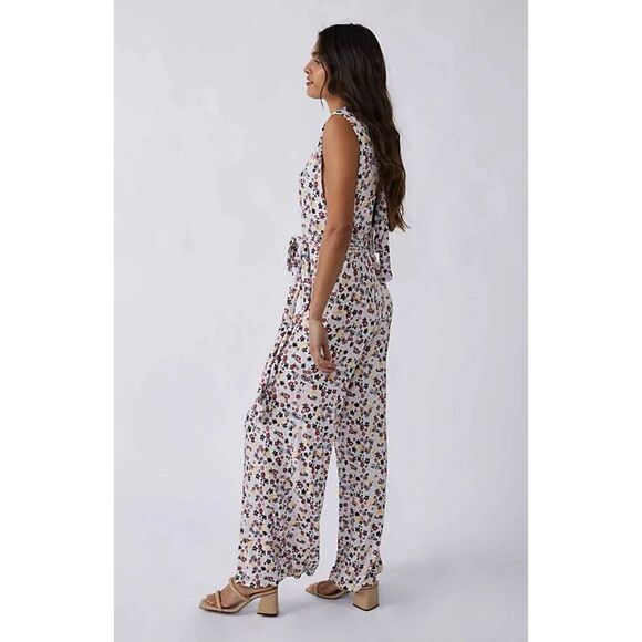 Free People Vibe Check Tie Waist Jumpsuit Tea Ditsy Print Size XS NWTs $148 - Picture 2 of 9